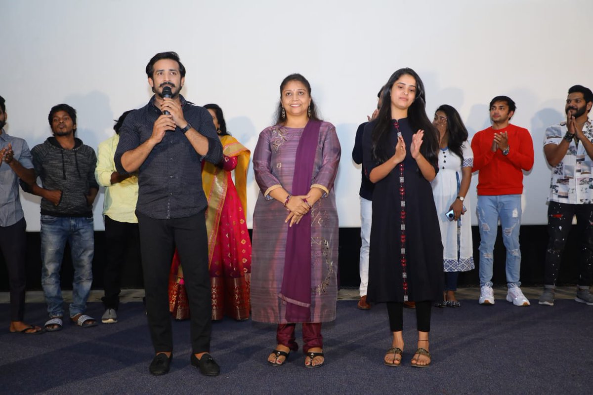 HydModels's tweet photo. .@anchorravi_offl and #TanujaGowda starrer #Samayame song special screening pics are here. Presented by @bluerabbitent the event was organised by #HyderabadModels. Music by #SatyaSagar and produced by #NirupaPatel. @ActorKartikeya and singer @mrnoelsean too graced the occasion https://t.co/JhKgTVA0Tu