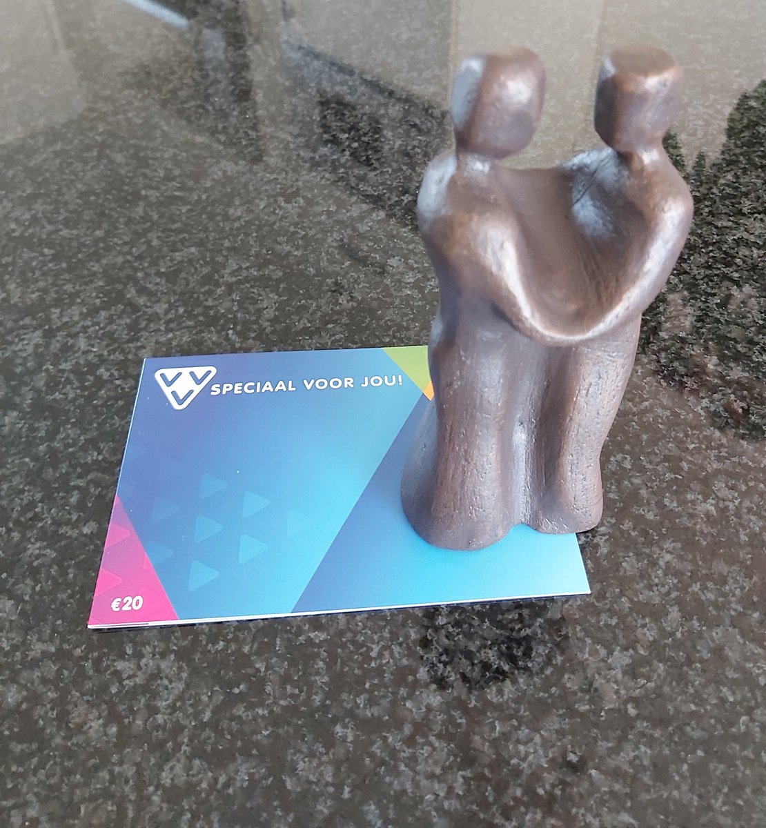 Gea953's tweet photo. Als dank voor jaren vrijwilligerswerk. Vanmorgen afscheid van #Refaja #Treant #gemeente Stadskanaal.
Ik zal het missen 😢 https://t.co/hle77A4bxQ
