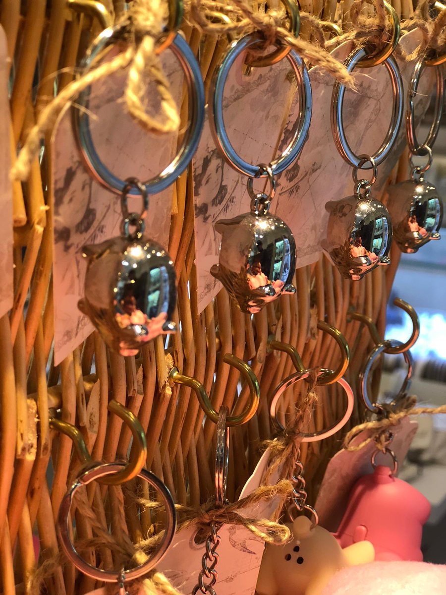 PigginYummy's tweet photo. We’re now selling our products in The Kingfisher Shopping Centre In Redditch. Check us out in “Little Gerties” https://t.co/RhXg2FlPzB