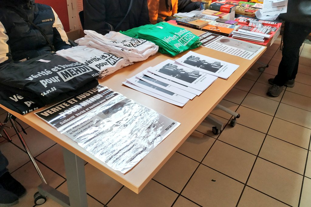 antifa_lyon's tweet photo. Merci à l'Engrenage et aux camarades de #Grenoble qui nous ont invité-es avec le Comité #Vérité et #Justice pour Mehdi pour une journée contre la répression. Avec également @AFA_Paris75 et le @fuiqp du 38.
La solidarité est notre arme ! ✊🏿✊🏾✊🏽

🔻🔻
https://t.co/7hTNgd739C https://t.co/dXjtf4tiwj