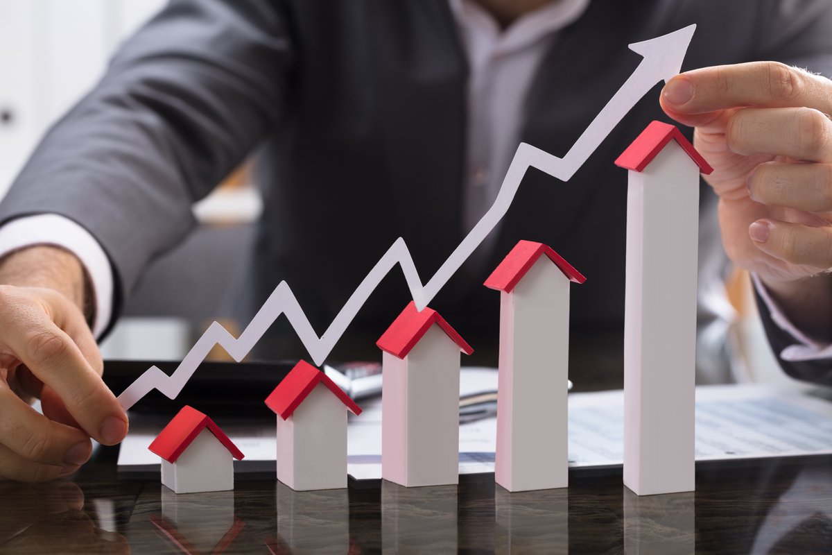 Know all about the local market investment trends and gain valuable insights from top  industry professionals to help direct you towards your ultimate realty goal.
register now to attend DPF on 24 March to find your hidden gem
dubaipropertyfestival.com
#realestatehub#DPF2020