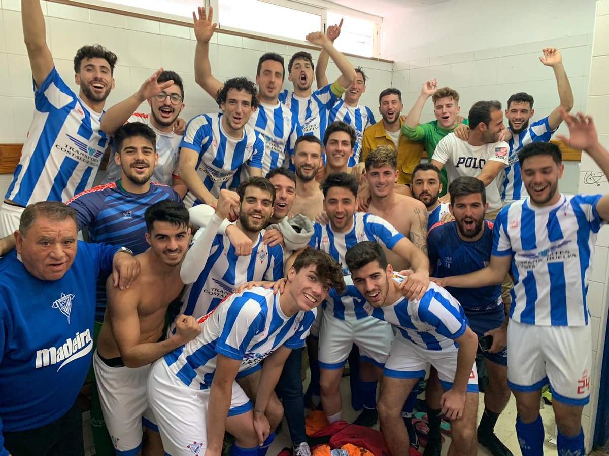 CarlosSolerMena's tweet photo. Nueva victoria, seguimos disfrutando⚽️🤩
Punta Umbria 0-3 @Bollullos_CF https://t.co/RXeD18mzta