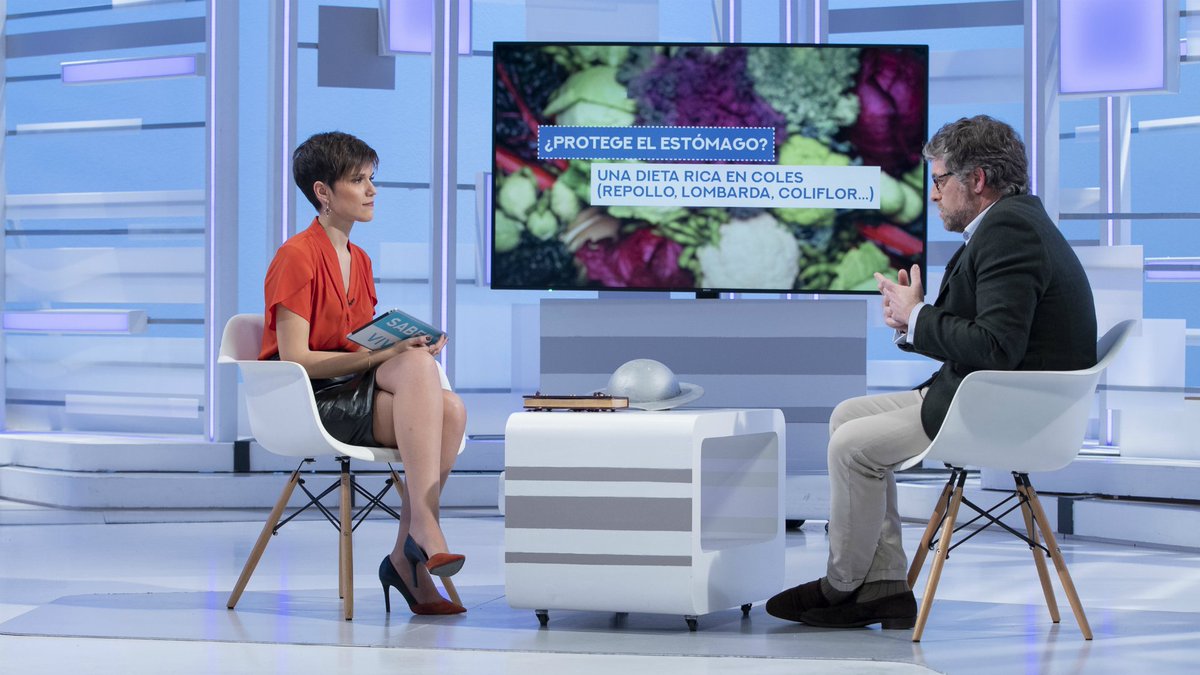 🥝 ¿Sabías que la piña, el kiwi y la manzana son grandes aliados de nuestro estómago? Tiene que ver sobre todo con la bromelina, la vitamina C y la pectina, pero mejor que nos lo explique <a href="/drguerrazcona/">Gonzalo Guerra</a> 🍍

👉rtve.es/v/5526066 🍏 

#SaberVivirTVE <a href="/TWCMED/">CMED</a>