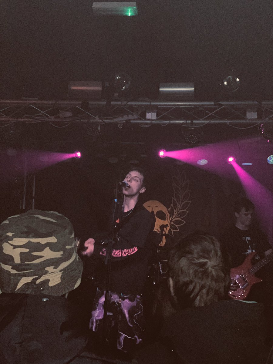 SBeaucat's tweet photo. Singing about #illegalsubstances scored us the most #votes at #battleofthebands , we just got Twitter too... hopefully it was for the best... https://t.co/TkRlXzz3zm