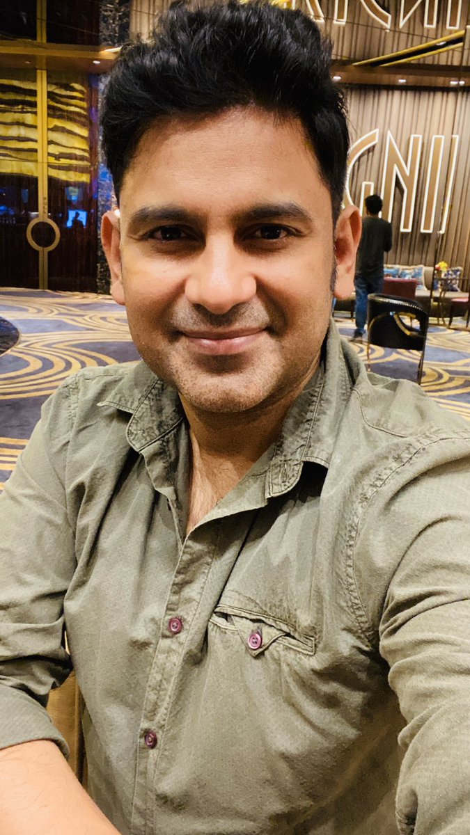 manojmuntashir's tweet image. Cinema Time.. Can you guess the name of the movie..???