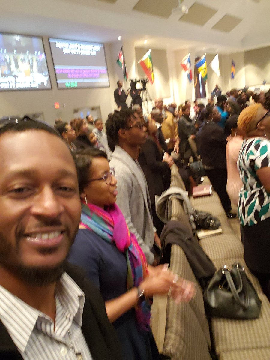 CoachMikalUwood's tweet photo. We were up late celebrating our student athletes. Now we are up early celebrating JESUS with OUR church members worshipping together at #TOPCI " Where Praise meet your every NEED" https://t.co/3OiQ7utGfU