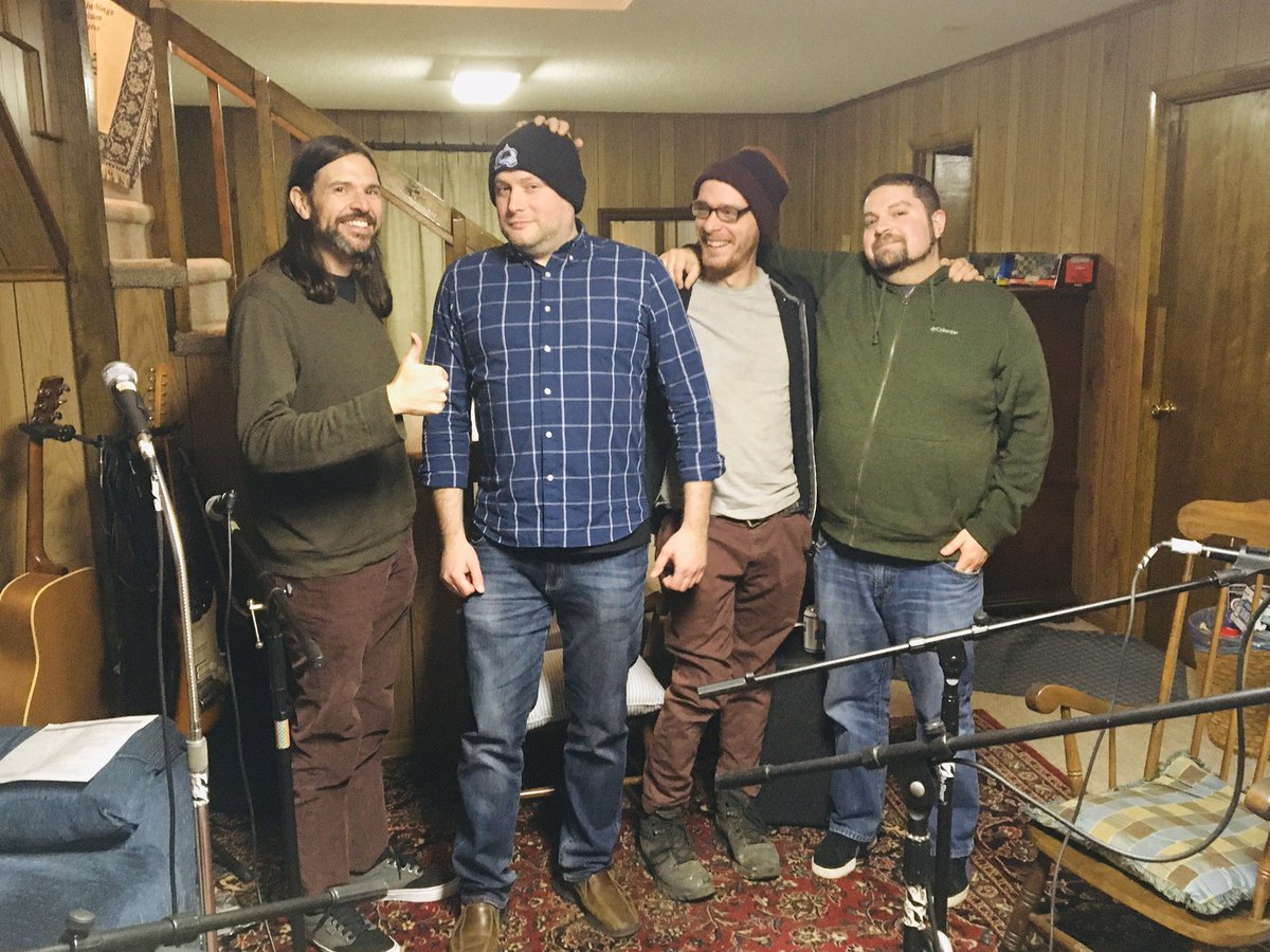 music_wnc's tweet image. Lots of fun interviewing @ModernStrangerz for the podcast. Doesn’t this look like the set from All in the Family?

#bands #music #photos #musicians #jangle #pop #popmusic #bandpic #twentytwenty #podernfamily #podcast #podcasting #musicpodcast #asheville #northcarolina #wnc
