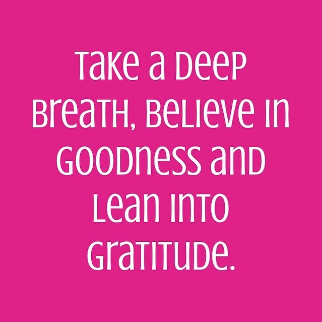 laurabowersruns's tweet photo. I needed to hear these words from a dear friend this morning after a long, emotional week for Bob and me so I’m sharing them in case you do, too! 💖
🌸
I’m grateful the dark cloud hanging over our heads for three years is finally done and settled. I’m … https://t.co/telG4uNrK0 https://t.co/kQSmATY9xK