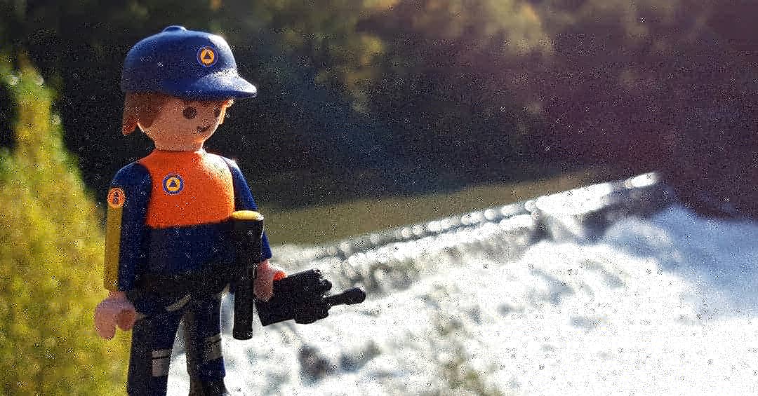 rocassos's tweet photo. Hoy se celebra el día internacional de la #proteccioncivil Muchas gracias a tod@s l@s que forman parte de este gran sistema que siempre vela por nuestra #seguridad 

 #diainternacionalproteccioncivil #civilprotection #protectioncivile #Playmobil #toyphotography #playmobilworld https://t.co/XcVYJxLHmL