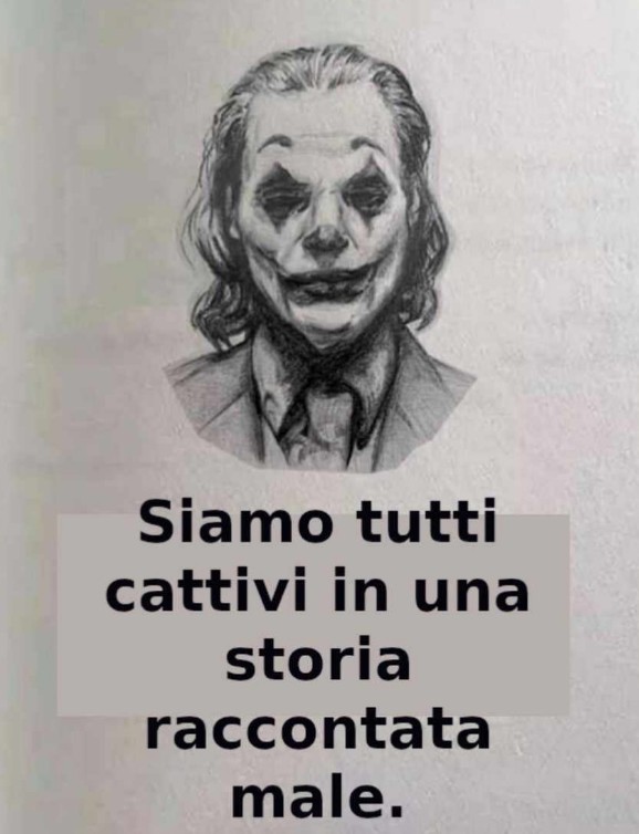 INGFiore2's tweet photo. Non è andata così...
#Napoli
#Carabiniere #reagisce #tentativo #rapina
#muore #rapinatore #minorenne
#ospedale #devastato da #familiari #vittima
La notizia è molto brutta. Cerchiamo di non raccontare altro.
Riposi in pace. https://t.co/5x0vrPNM0f
