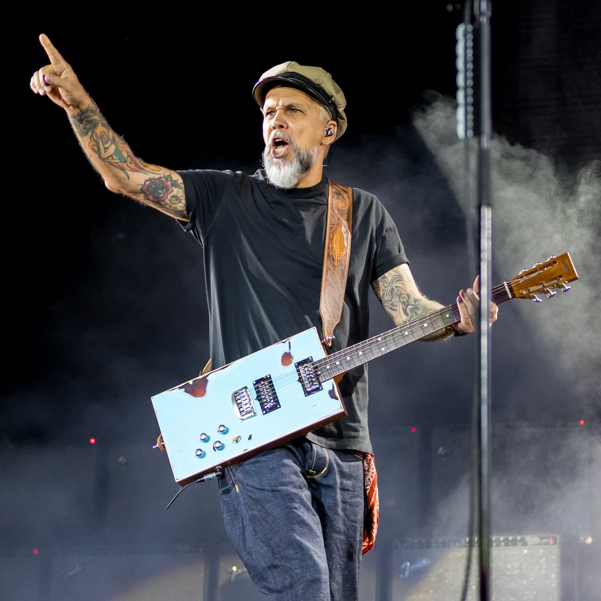 Böhse Onkelz Matthias Roehr @MATTGONZOROEHR <a href="/onkelzoffiziell/">Böhse Onkelz (Offiziell)</a> #mattroehr #mattgonzoroehr #matthiasgonzoröhr #onkelz⁠ #boehseonkelz⁠ #concert #music #live #livemusic #concertphotography #festival #show #musician #tour #musicphotography #photography #stage #artist