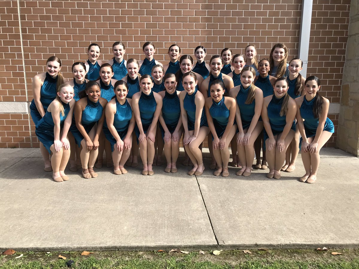 nikkisyoung's tweet photo. The Georgettes had a 💣 bomb contest day, place 3rd overall 🤩! Love seeing all their hard work pay off on the performance floor. I’m proud to be their director. They are so VERY special to me. Mrs. Dudley &amp; the Sapphires sparkled! #EFND @GeorgetownHS @Mr_B_Johnson @GISDFineArts https://t.co/CWJ7TTu4ys