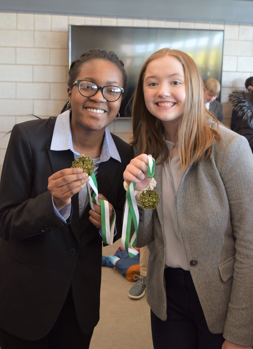BEHSForensics's tweet photo. Congratulations Oge Ikem and Dani Ewing finalists in Solo Humorous at Port Washington tournament. 😃🏅🏅✌️🐸🐸 @BEHS_SDE https://t.co/X6DRwOoLNA