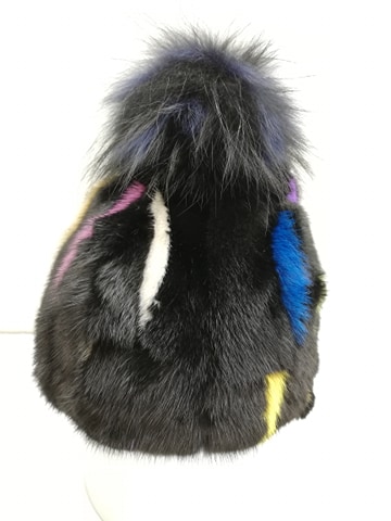 tkifurs's tweet photo. Fur beanies with pompom
#Furfashion #Realfur #winter #Furaccessories #Furhats #Naturalfur #sustainablefashion #handmade #greekfurs #environmentalfashion #winterhats #luxuryfur #furpompom #hairaccessories #furbeanies #tkifurs https://t.co/Rg8dX7MKCX