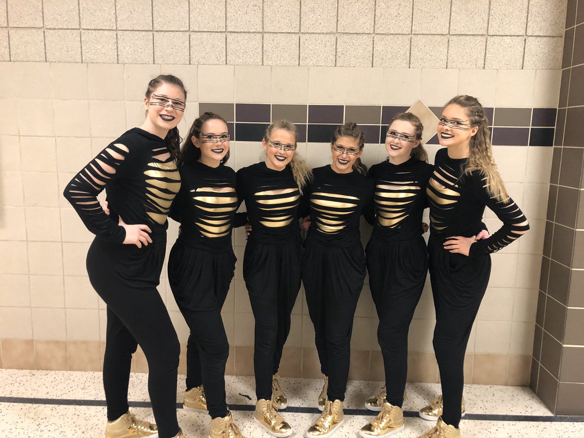 BTHScheer_dance's tweet photo. Our first competition season has come to an end. We are so very proud of each and every one of them! What they have accomplished in this year alone, is AMAZING!
And we would like to congratulate Haley Duffy, our only senior, for an amazing last season! https://t.co/IFc5HyVtTF