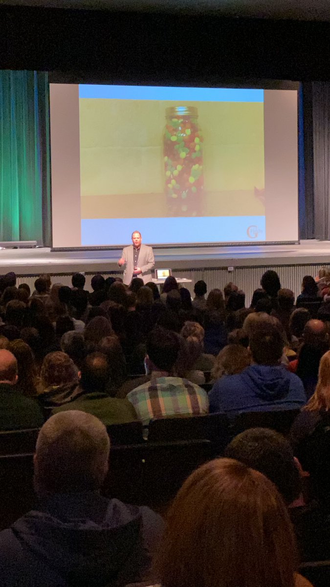 MeteaMath's tweet photo. #WSMI Powerful day of learning for over 800 area K-12 Math teachers. Thank You @smiller229 @ddmeyer @fawnpnguyen @gfletchy and thank you Future Mustang students from @ThayerJHill Getting better together all the time! @MVPrincipal1 https://t.co/1Ejuprikk4