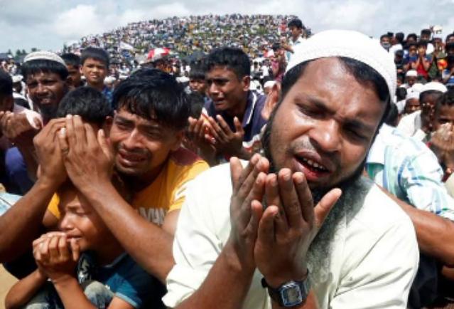 N'oubliez pas dans vos dou'a tous nos frères éprouvés en Chine, en Inde, en Syrie et partout ailleurs dans le monde.

Qu'Allah leur vienne en aide, leur accorde son secours et les fasse triompher.

Amin