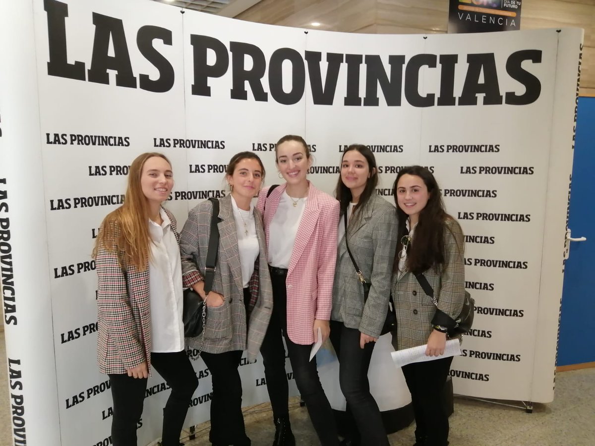 loretovalencia's tweet photo. Nuestro centro @loretovalencia ha ganado la segunda edición del concurso @startinnovagv de @lasprovincias en colaboración con @esic, y revalida el triunfo logrado en la primera edición. Más información en https://t.co/D0kZZji1rk #somosfesd https://t.co/HqGr0BBHKs
