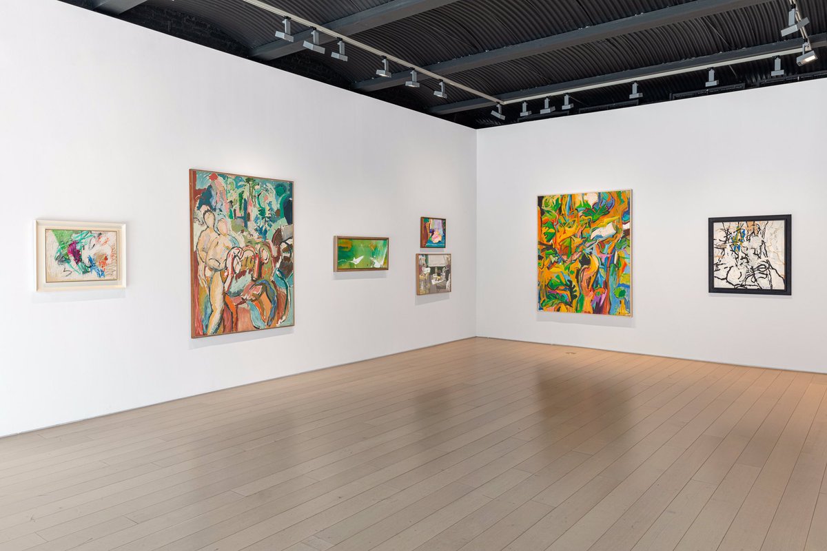 Mary Abbott (EEUU. 1921-2019)Abbott era hija de una poetisa que le inculcó el amor por el arte. Se forma en diversas escuelas y una vez pasada la guerra decide dedicarse totalmente a su obra. Se inspira en la naturaleza para extraer los colores y construir sus composiciones.