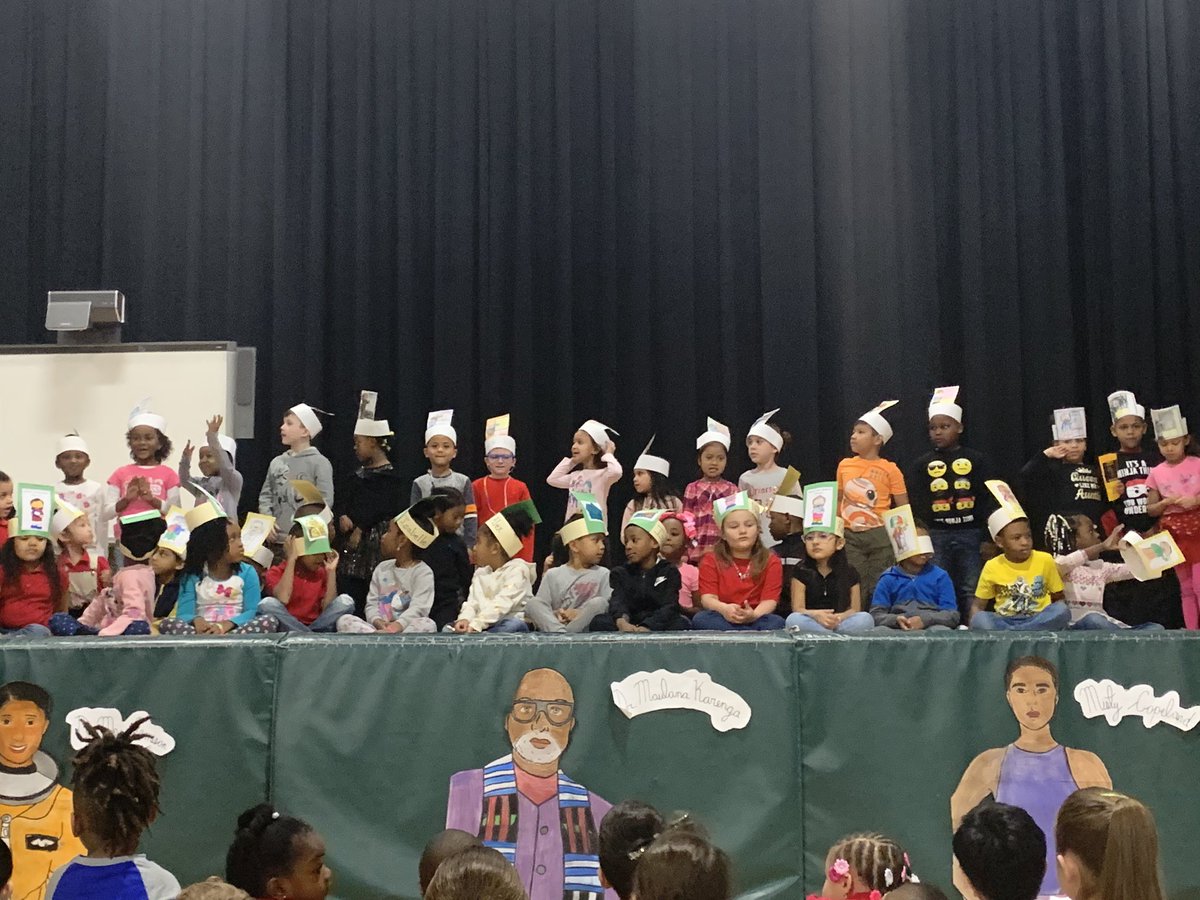 Ms_Manzoni's tweet photo. So much fun at our annual #BlackHistoryMonth celebration! @NeptuneGGrove #GoGreenGrove #AlexanderMiles #heinventedtheelevatordoors https://t.co/7NIxfGBMYz