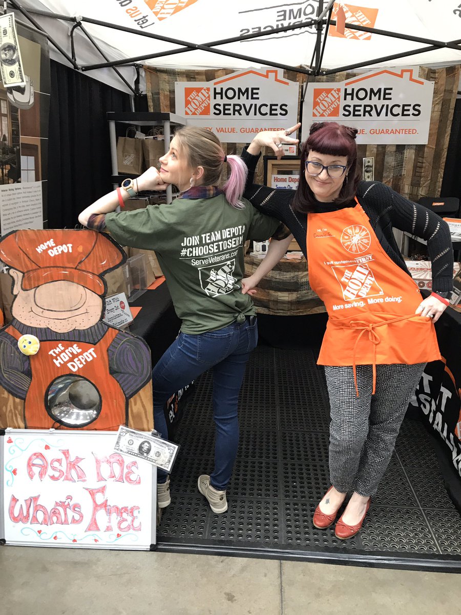 NigelWrite's tweet photo. #NigelWrite Customer Engagement = LEADS RT https://t.co/TsGn6zx67A Chattanooga Tri State Home Show These girls are Magnificent Couldn’t Ask for better partners in Our endeavors for Lead Generation Gunbarrel Store #742 https://t.co/FfvQUNoCsh #WriteMarketing #WriteReputation #N…