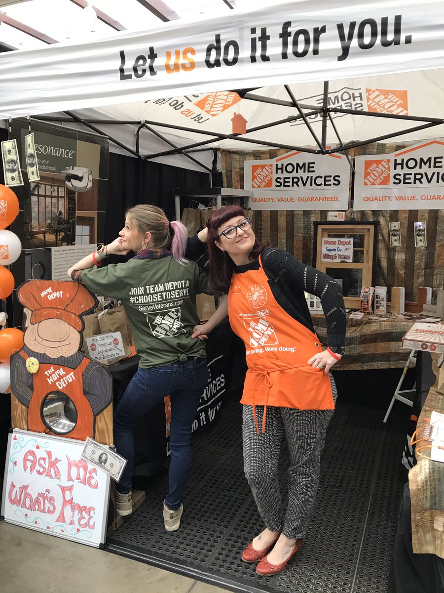 NigelWrite's tweet photo. #NigelWrite Customer Engagement = LEADS RT https://t.co/TsGn6zx67A Chattanooga Tri State Home Show These girls are Magnificent Couldn’t Ask for better partners in Our endeavors for Lead Generation Gunbarrel Store #742 https://t.co/FfvQUNoCsh #WriteMarketing #WriteReputation #N…