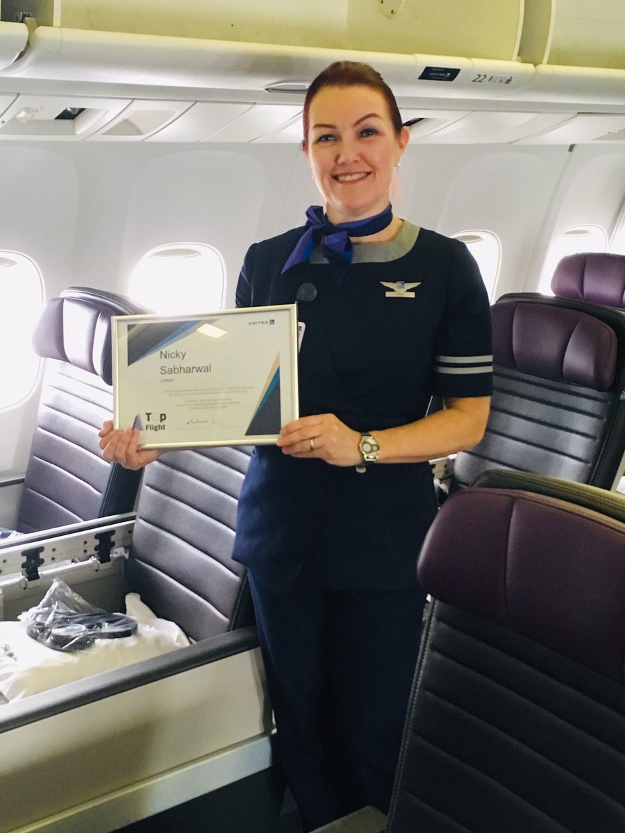 Rob LocT2 (@parksx1) on Twitter photo Pleasure to present Top Flight award to Nicky, an outstanding nominee & wear test ambassador๐๐ซ #UAIFSbaseLHR #beingunited <a href="/weareunited/">We Are United</a> Pleasure to present Top Flight award to Nicky, an outstanding nominee & wear test ambassador๐๐ซ #UAIFSbaseLHR #beingunited <a href="/weareunited/">We Are United</a>