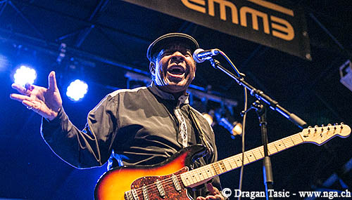 RobertsBlues's tweet photo. Like Soul In Your Blues? Roy Roberts~BOOKING~2020-21 From The Show Band Era, Gospel Roots Soul Vocals In His Blues "One Of Last Of His Kind" Based in Greensboro,NC @RobertsBlues Contact: 336-337-7185 Email: royrober@bellsouth.net #FenderGuitars #KangoCaps #SouthernCharm https://t.co/gpnAAz8dq4