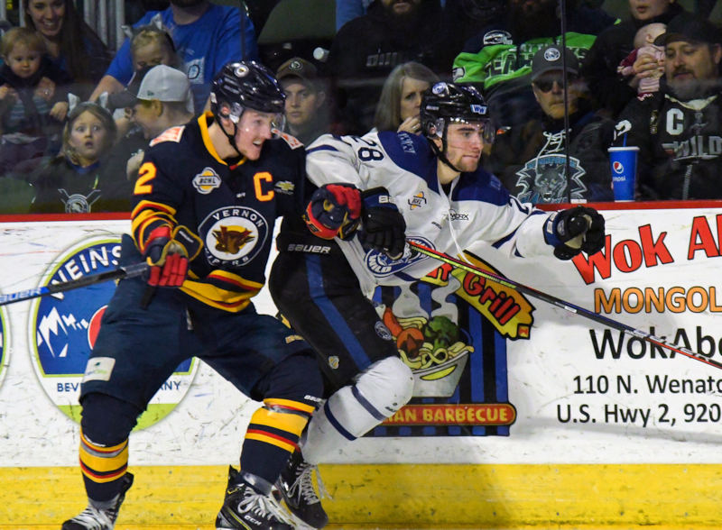 BCHLNetwork's tweet photo. Wenatchee Wild shutout in game one

👤 | Derek Harper (@realderekharper) 
📰 | https://t.co/1UHaH7WRGs 
📷 | Russ Alman/Digital Media Northwest (@digmedianw)

#BCHLNetwork #BCHL #FredPageCupPlayoffs #InteriorDivision https://t.co/8BpHxgrECo