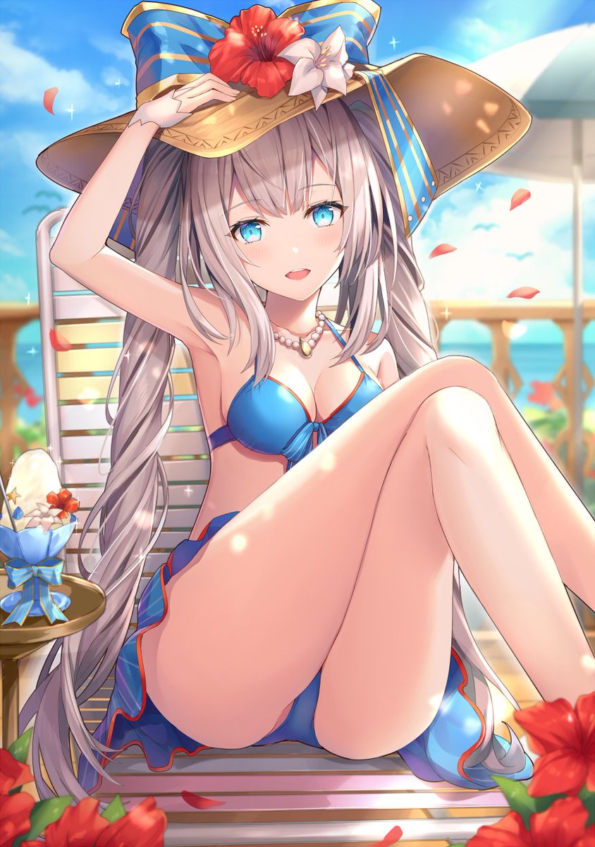 2ndCyberwright's tweet photo. Whether you prefer #SeductiveSunday or #SmileSunday, Loxterre has still gone to the beach for a little R&amp;R.

Just remember to mind your manners in front of the knight. https://t.co/T87hMdi3Ow