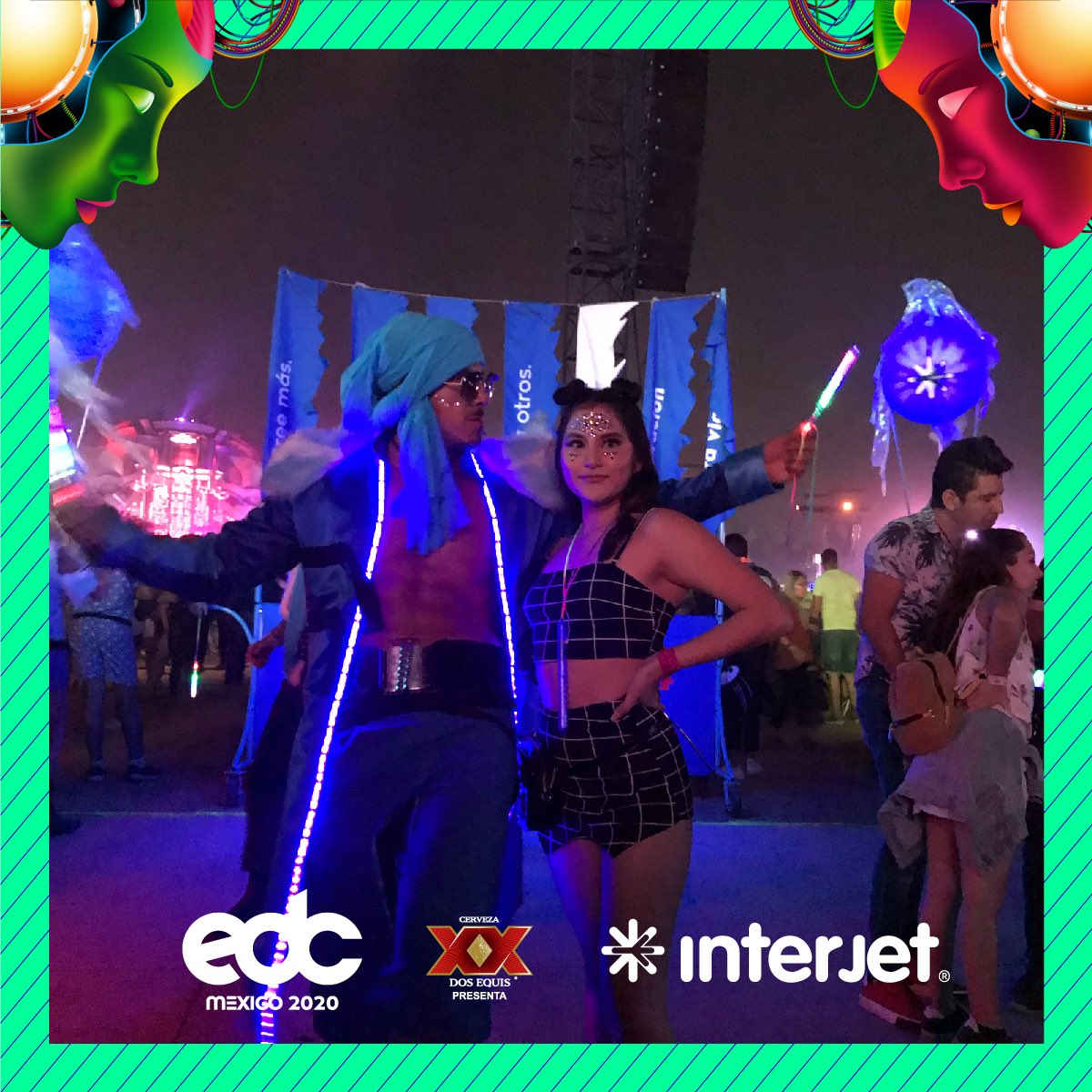 interjet's tweet photo. Al caer la noche el cielo se ilumina con el brillo de la gente en @EDC_MEXICO #InterjetEDC https://t.co/eFQ273tzGR