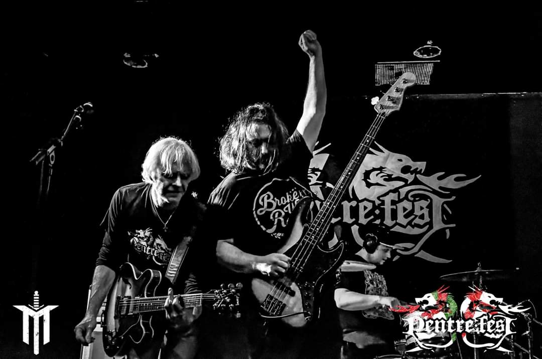 CryForMercy3's tweet photo. Love this pic ๐ค๐ค
@EverMetal2017
#pentrefest
#rock #nwornr #nwocr https://t.co/lFg0ptFFhZ