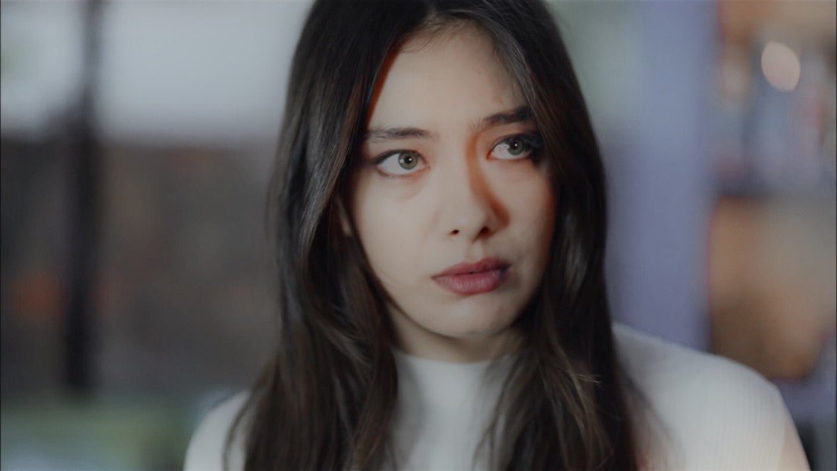 “Bakar mısın?”
“Baktım.” 

#NihanSezin | #NihKem | #NeslihanAtagül 
#BurakÖzçivit | #KaraSevda 🖤