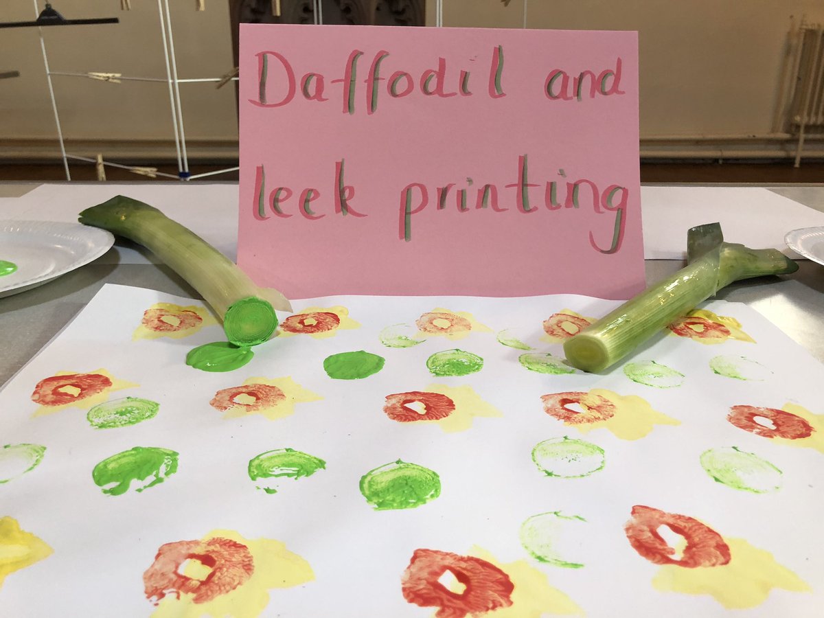 StSaviourCF24's tweet photo. Nearly ready for Messy Church this afternoon! Why not join us between 4-6pm #BuildStDavidsCathedral #MakeaWelshLady #MakeaLovespoon #BakeaWelshCake #Leekprinting #WelshDancing #Singing #Soup #BaraBrith #MakeaDragon Dydd Gŵyl Dewi Hapus! https://t.co/YgS42ykBnO