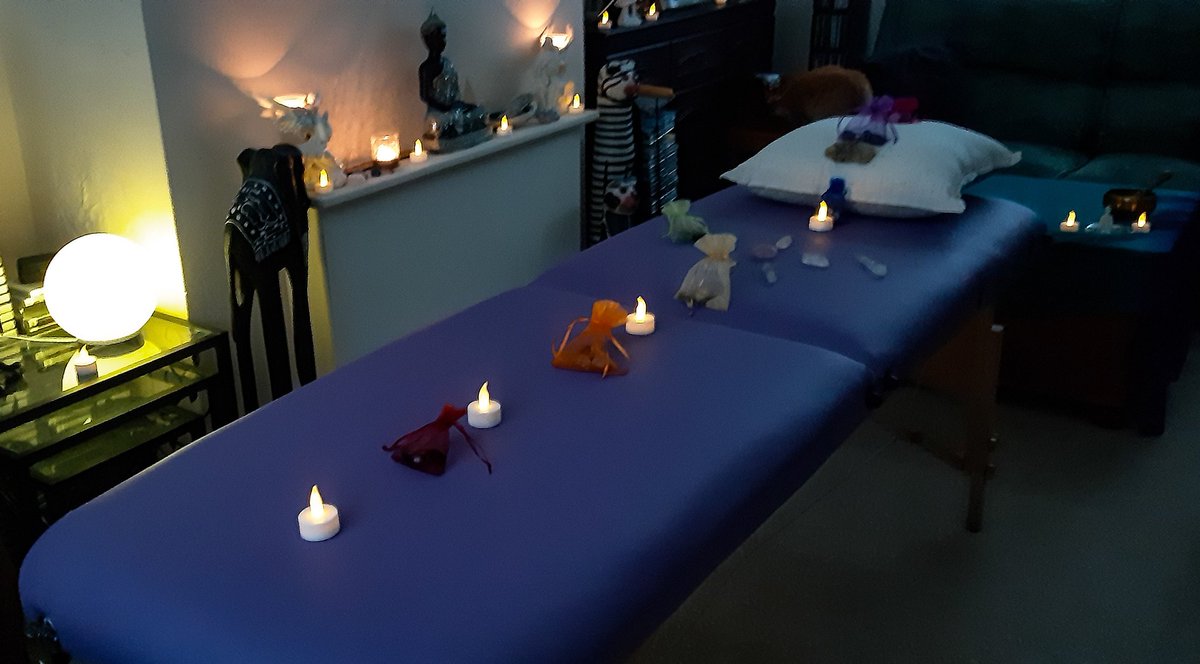spiritlightwork's tweet photo. My beautiful sacred healing space.. to book a reiki, trance, angelic and crystal healing session please visit my website https://t.co/Y6vXFnoMzj or facebook page https://t.co/rJ1Kouurl7 or message me on here ... 💜🙏💜 https://t.co/9YeZM7UiKW