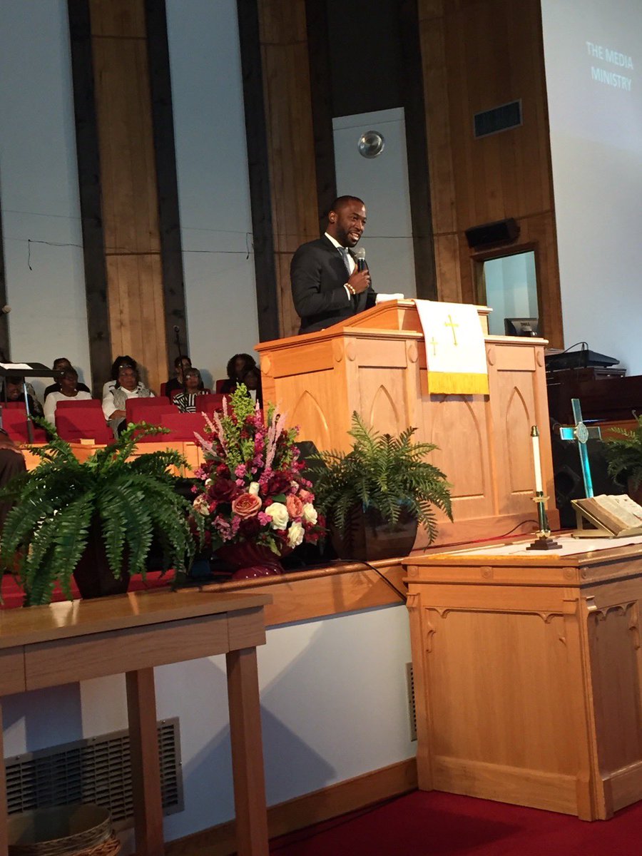 AZuckermanVA's tweet image. We are extremely grateful to Mayor @LevarStoney who is visiting churches in Richmond this morning on behalf of @JoeBiden #VirginiaForBiden #moJoe #TeamJoe