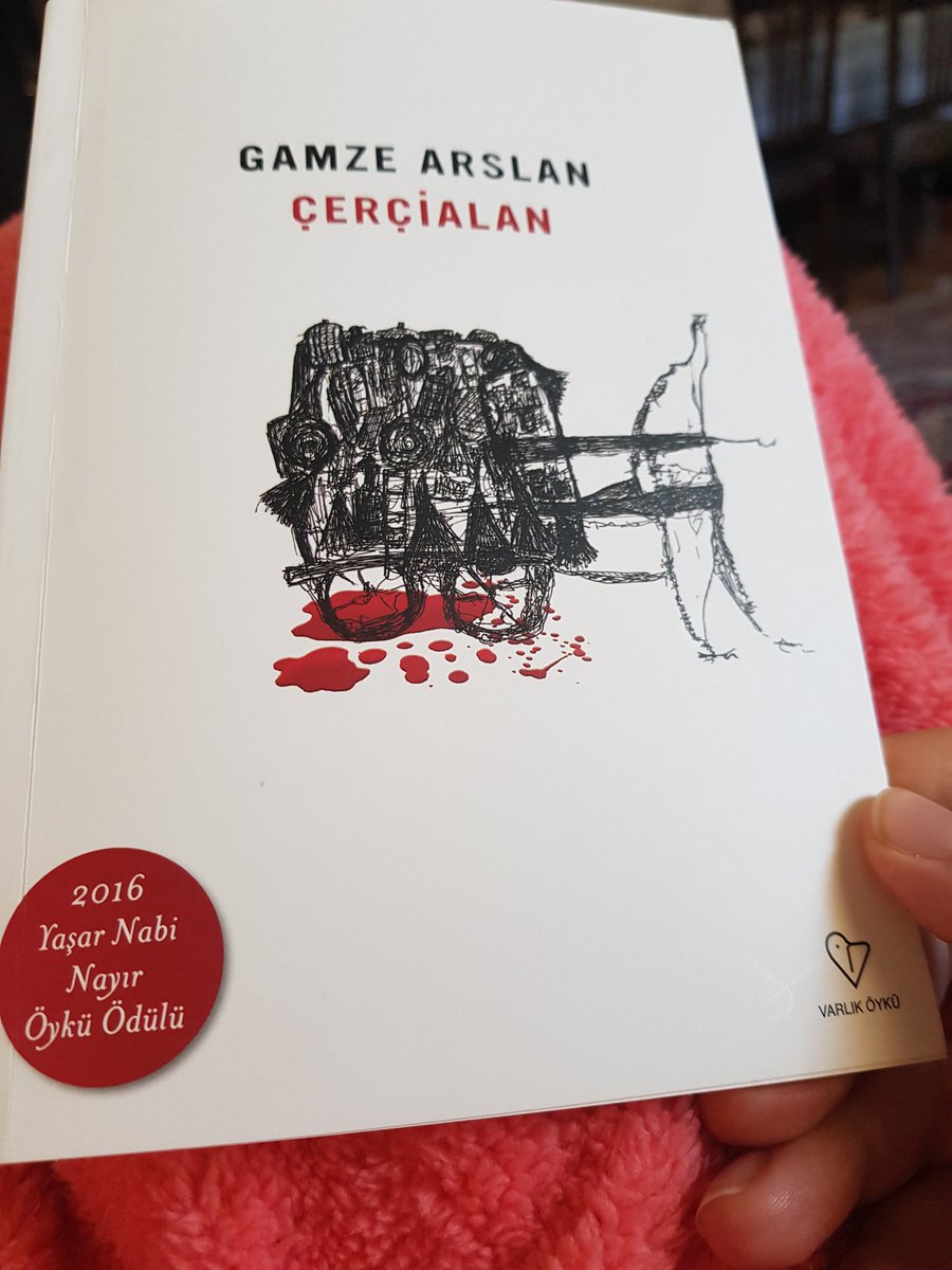Okuduğum Kitap (@okudugum_kitap) on Twitter photo 70 sayfacık bir kitap. Ama içinde neler var neler... Okurken o kadar keyif aldım ki... 🙆♀️ İçerisinde 7 hikâye var tüm hikâyelerin filmi çekilse izlerim. 💙👏🏻👏🏻 Okuyun bence.😉
<a href="/maikatathraien/">Gamze Arslan</a>
<a href="/varlikyayinlari/">Varlık Yayınları</a>
#çerçialan 70 sayfacık bir kitap. Ama içinde neler var neler... Okurken o kadar keyif aldım ki... 🙆♀️ İçerisinde 7 hikâye var tüm hikâyelerin filmi çekilse izlerim. 💙👏🏻👏🏻 Okuyun bence.😉
<a href="/maikatathraien/">Gamze Arslan</a>
<a href="/varlikyayinlari/">Varlık Yayınları</a>
#çerçialan