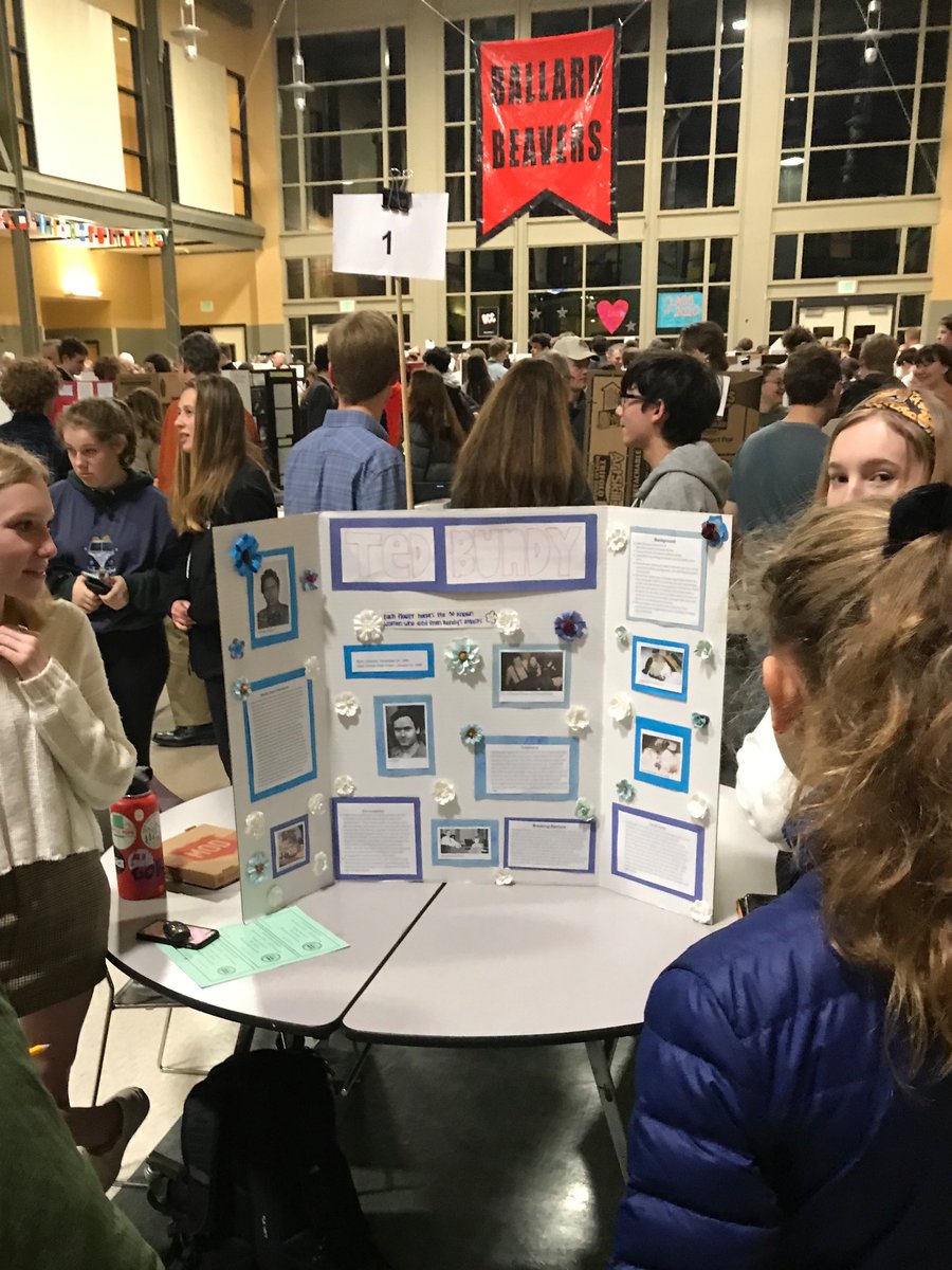 Thursday was Ballard’s 4th National History Day Showcase. #NHD Beaver Historians’ Exhibit, Documentaries, performances and Socratic Seminars wow’ed our community #SPSconnects