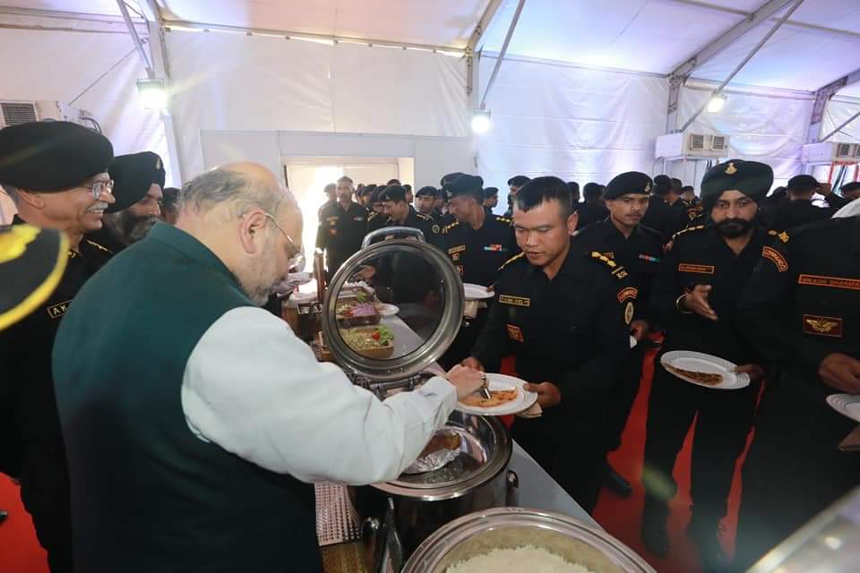SumanManna_'s tweet photo. ** "Their devotion and commitment towards India’s peace and security is an inspiration to all countrymen." : HM @AmitShah Ji 🙏
Today at NSG campus in Rajarhat, #WestBengal , Shri #AmitShah Ji served lunch and interact with our brave #NSG_Commandos ! 🙏🇮🇳
@tathagata2 https://t.co/xs9duWg7Mj