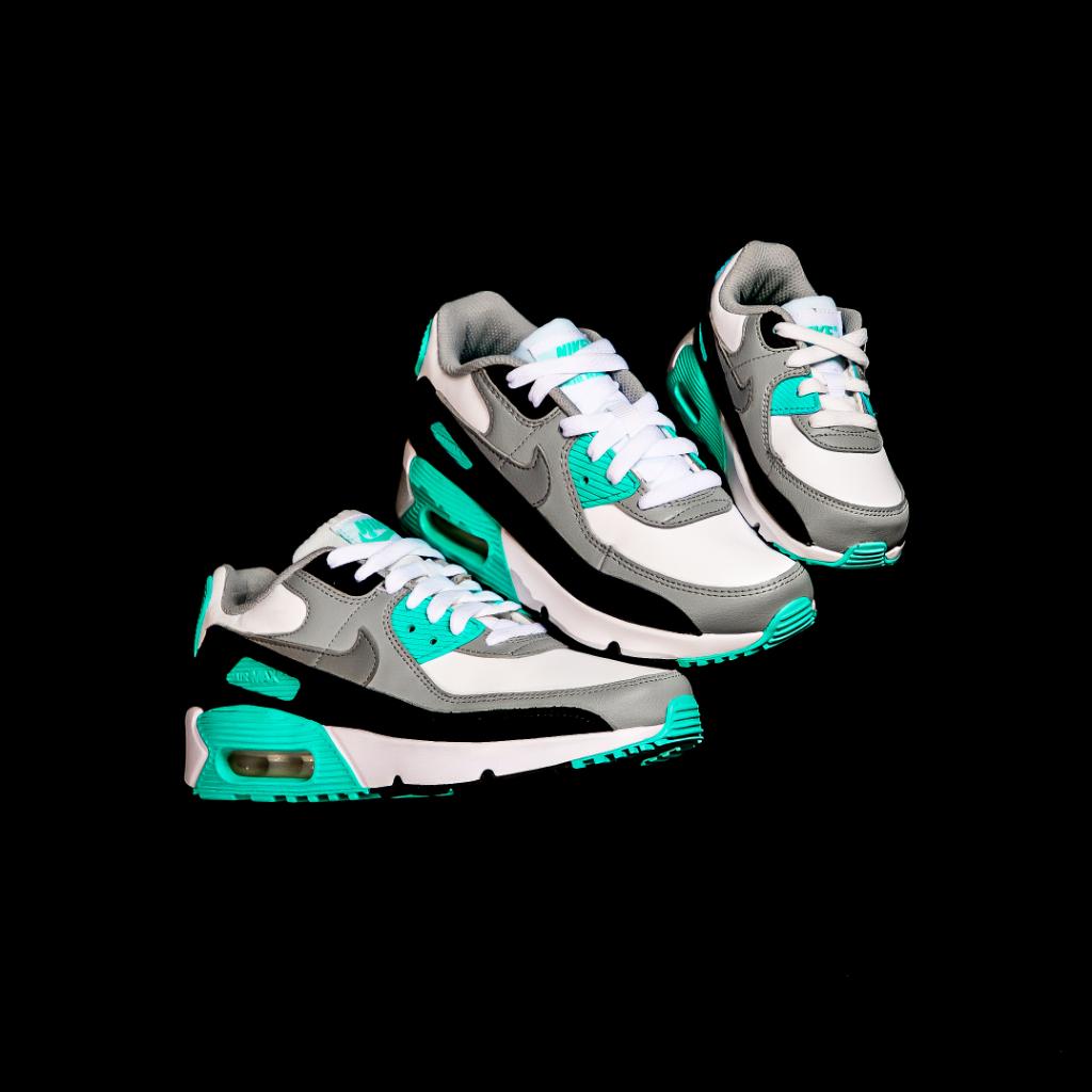 kids foot locker air max