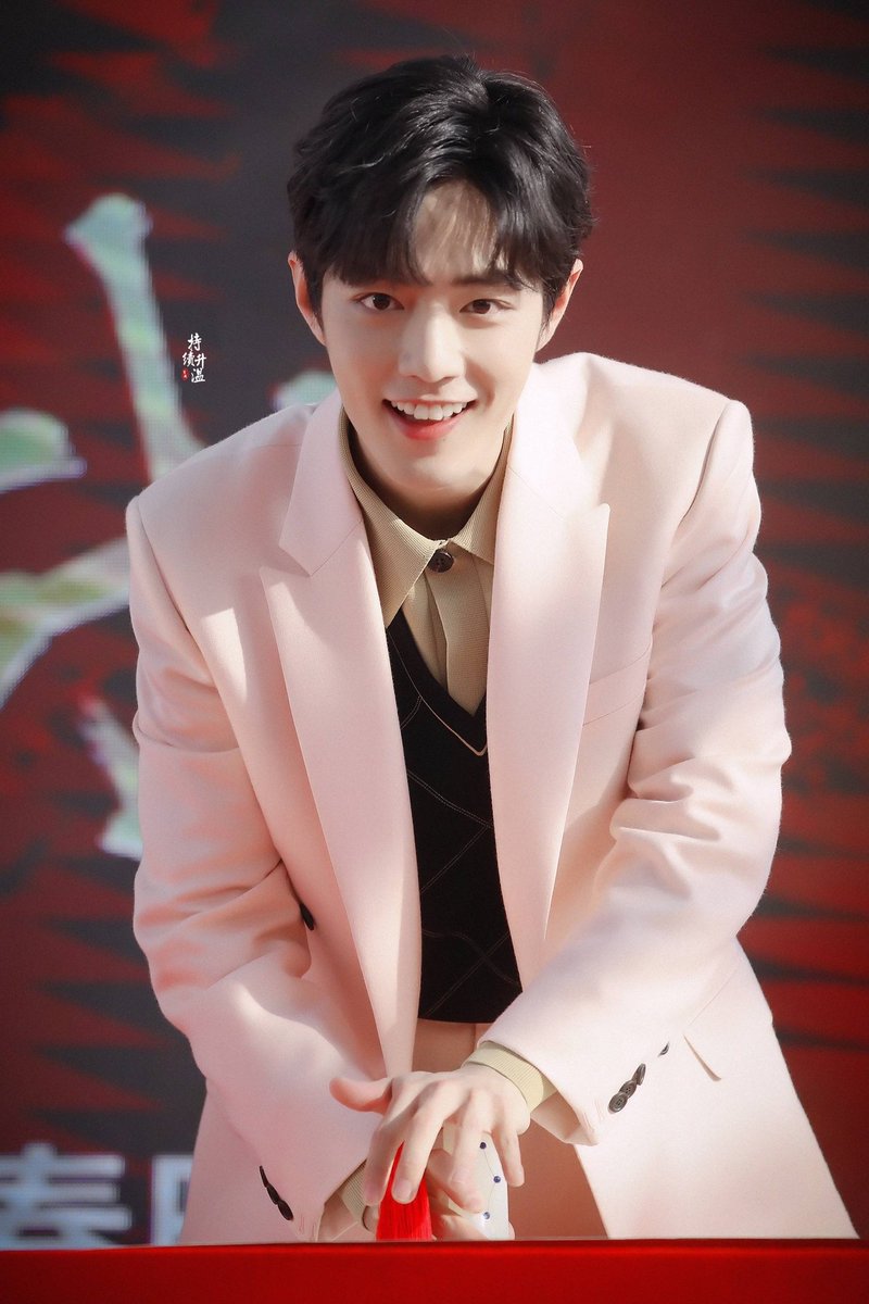 nekosenseii_'s tweet photo. #WeLoveYouXiaoZhan сяо чжань невероятно добрый, очень внимательный и заботливый человек
иногда кажется, что в его сердце может поместиться целый мир😭😭🤧💔💔💔💔
стэньте сяо чжаня, этого котика💞💞💞💞💞 https://t.co/aYhieigv7h