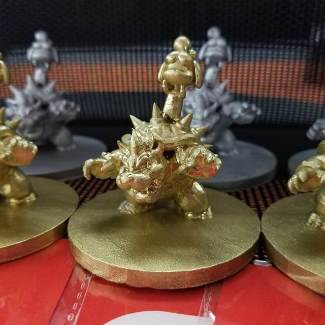 indiedebz's tweet photo. Check out these #trophies that were made for the winners of the #NintendoFeud #GameShow! #TeamIsabelle defeated #TeamBowser because #AnimalCrossing is life!! 😁
#paxeast #paxeast2020 https://t.co/u9cjY11nmp https://t.co/DnnmaSGML5