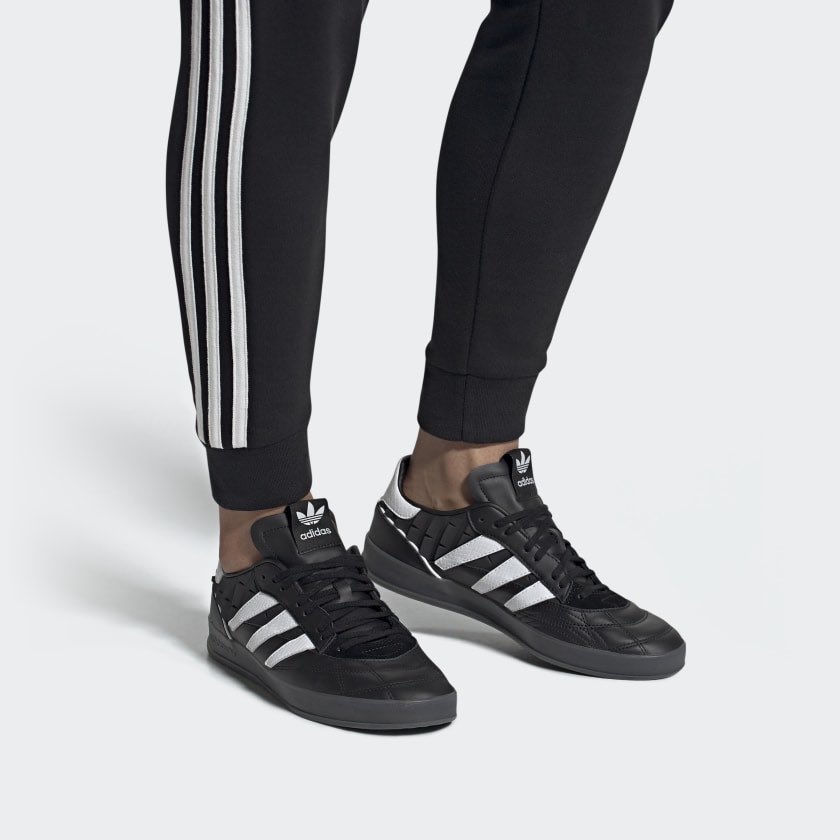 Jual Jual ADIDAS SOBAKOV P94 ART STYLE EE5646 BNIB ORIGINAL Diskon di Lapak  Berkah Jaya | Bukalapak