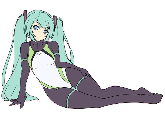 ラバースーツ×競泳水着第二弾
ミクちゃんの下描きです!手直しして完成させます! 