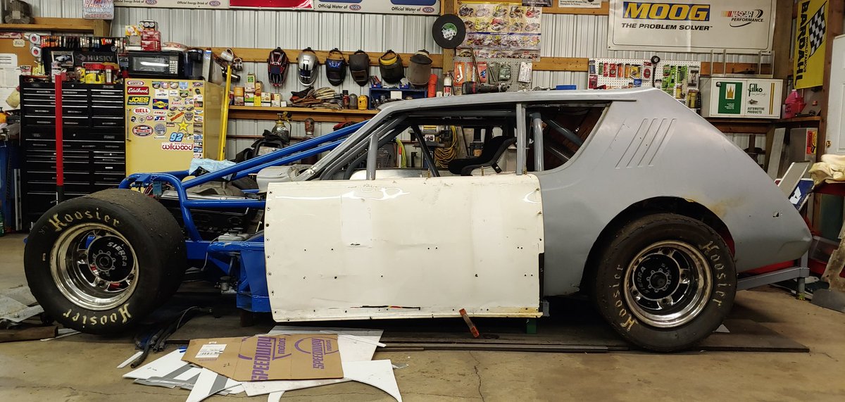 TerribleTim68's tweet photo. The new hotness is finally taking shape. This thing is just too cool. 😎
#Gizmo #BuiltNotBought #HandBuiltHotrods #VintageModified 
@Racecarhelp 
@SouthSoundSpeed https://t.co/PmszW7gBfs