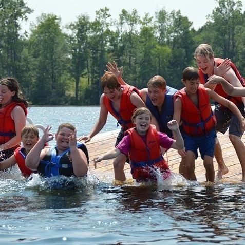Spring is almost here! 🐛🦋....but who’s ready for summer☀️ !? Register today! Spots in our junior camps (Main Adventure and Go!) are filling up quick! instagram.com/p/B9MhN4dDKHP/