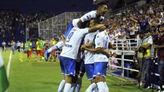 DiarioInfovelez's tweet photo. HOY #JUEGAVELEZ 

#Velez #argsaf #juegavélez #todosjuntos #juegaVélez #futbolargentino #tntsports #tycsports #foto #fotografia #amalfitani #tntsports #superliga #tycsports #afa https://t.co/4eSFiz8PGi