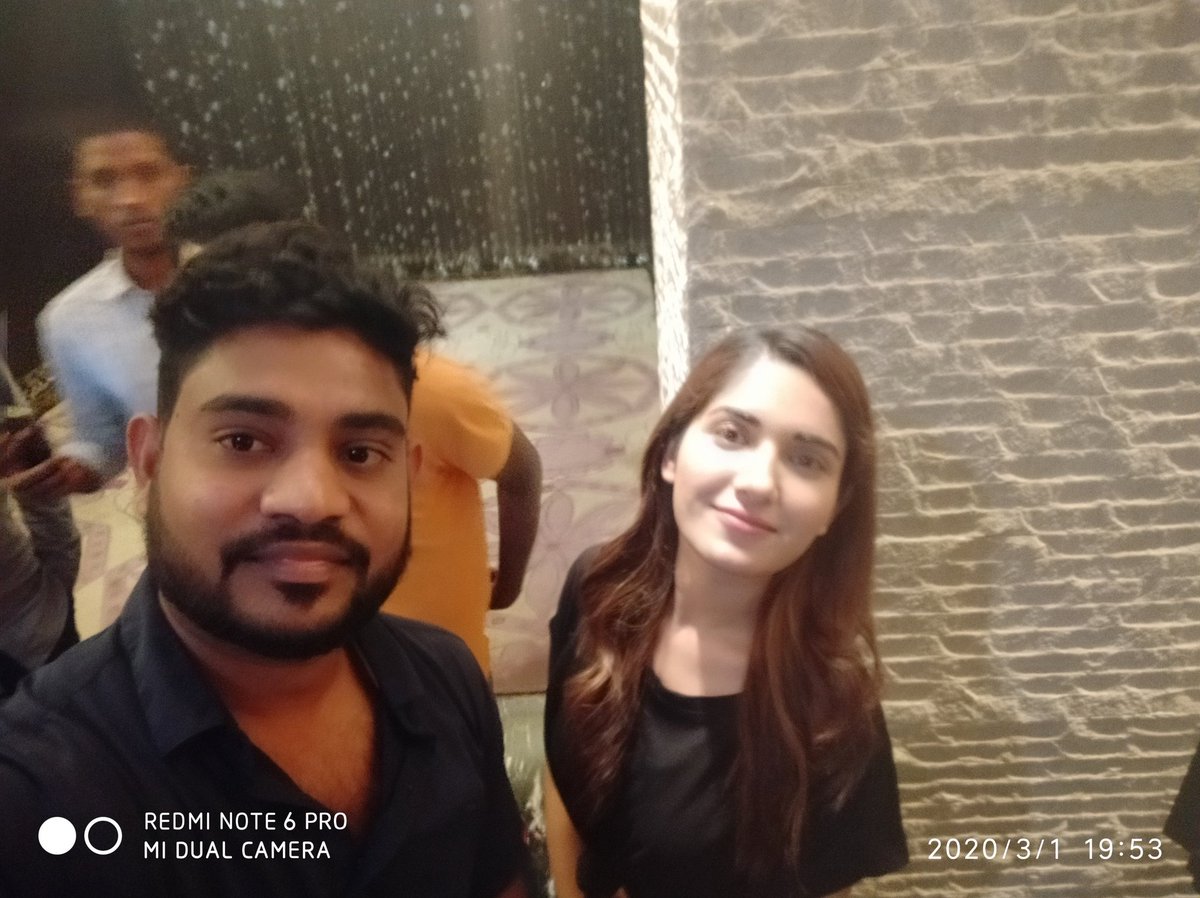 SureshPudariofc's tweet photo. with team #Hit #hitreview #Nameisnani #WallPoster https://t.co/RJsffmu12A