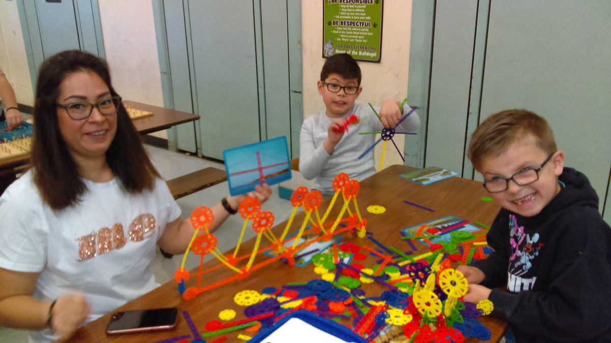 FairOaksES's tweet photo. #teammdusd Fair Oaks TK/2 STEAM DAYs building success! https://t.co/w2dFc0s9jQ