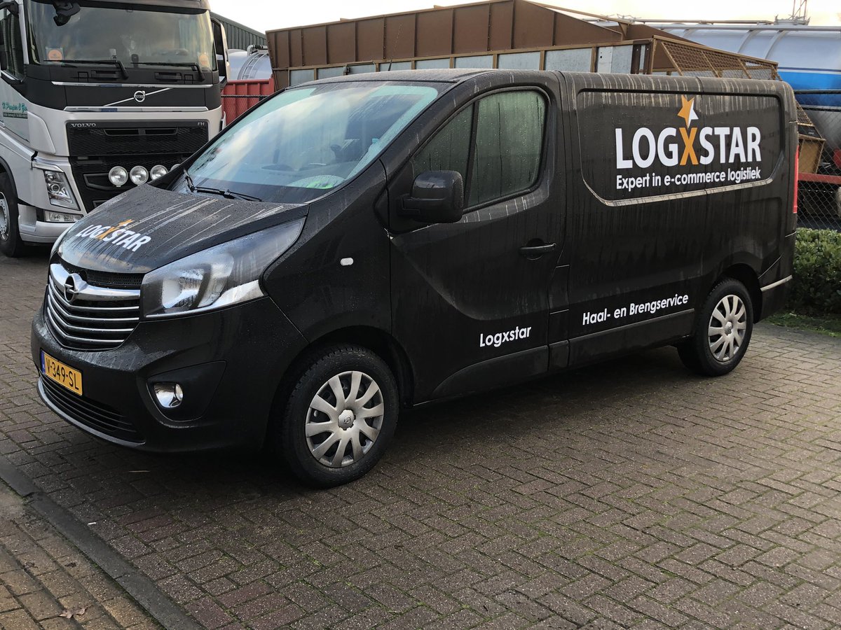 LOGXSTAR tweet media